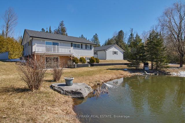 4075 County Road 44 Rd, House detached with 2 bedrooms, 2 bathrooms and 10 parking in Havelock Belmont Methuen ON | Image 11