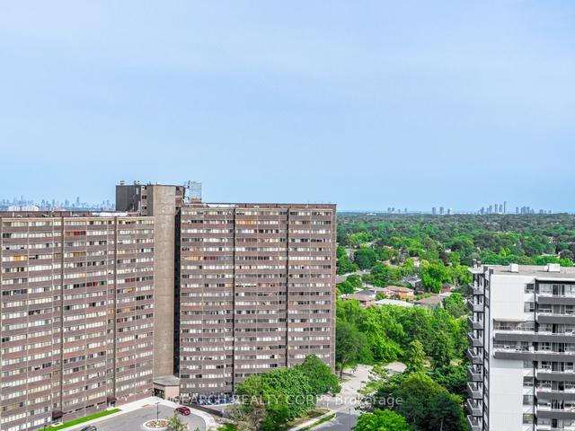 2006 - 330 Dixon Rd, Condo with 2 bedrooms, 1 bathrooms and 1 parking in Toronto ON | Image 22
