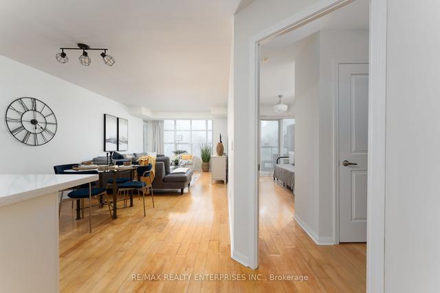 301 - 15 Stafford St, Condo with 2 bedrooms, 2 bathrooms and 1 parking in Toronto ON | Image 19