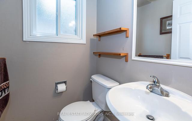 426 Keith Ave, House detached with 4 bedrooms, 4 bathrooms and 4 parking in Newmarket ON | Image 6