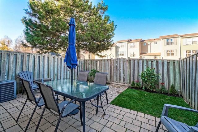 100 - 100 Morley Cres, Townhouse with 3 bedrooms, 2 bathrooms and 2 parking in Brampton ON | Image 28