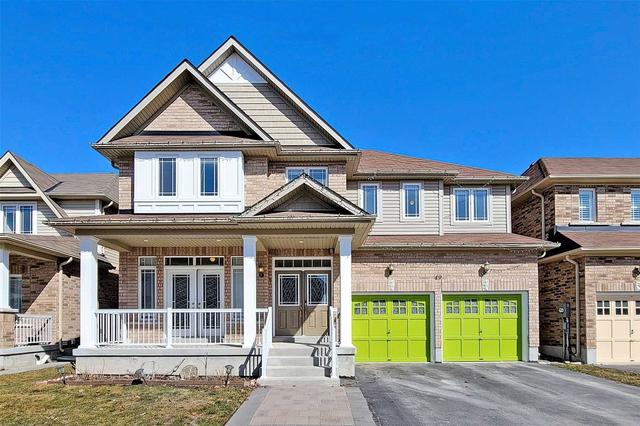 49 Carness Cres, House detached with 5 bedrooms, 4 bathrooms and 4 parking in Georgina ON | Image 1