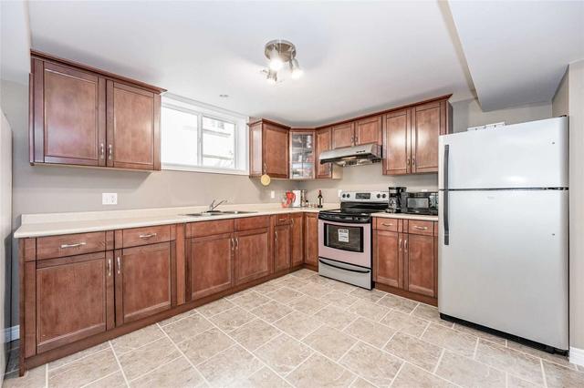 20 Whetstone Cres, House detached with 5 bedrooms, 4 bathrooms and 4 parking in Guelph ON | Image 21