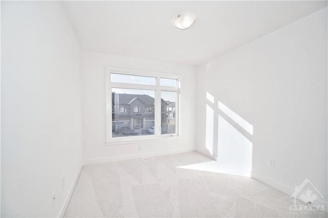 54 Heirloom Street, Townhouse with 3 bedrooms, 3 bathrooms and 2 parking in Ottawa ON | Image 19