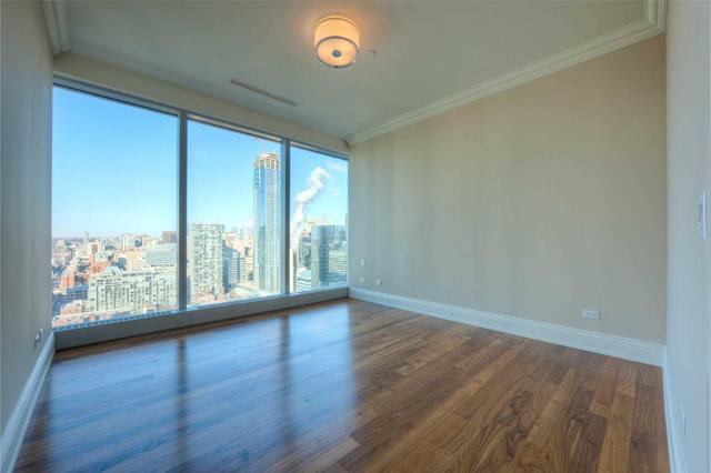 2602 - 183 Wellington St W, Condo with 1 bedrooms, 2 bathrooms and 1 parking in Toronto ON | Image 14