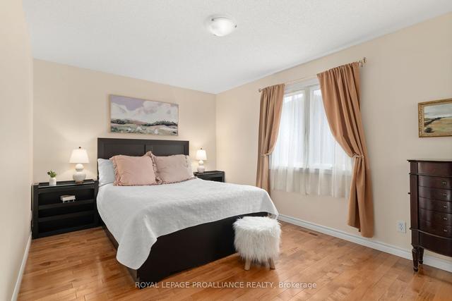664 Melrose St, House detached with 3 bedrooms, 3 bathrooms and 6 parking in Kingston ON | Image 13