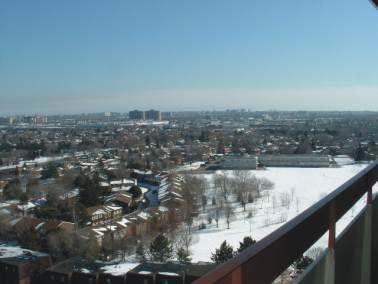 1805 - 270 Palmdale Dr, Condo with 2 bedrooms, 1 bathrooms and 1 parking in Toronto ON | Image 7