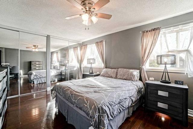 4315 Shelby Cres, House detached with 3 bedrooms, 4 bathrooms and 5 parking in Mississauga ON | Image 13