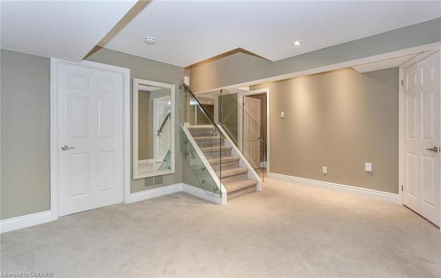 47 Skipper Lane, House detached with 6 bedrooms, 3 bathrooms and 4 parking in Oakville ON | Image 36
