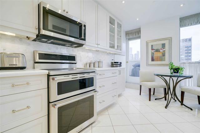 lph3 - 298 Jarvis St, Condo with 2 bedrooms, 2 bathrooms and 1 parking in Toronto ON | Image 3
