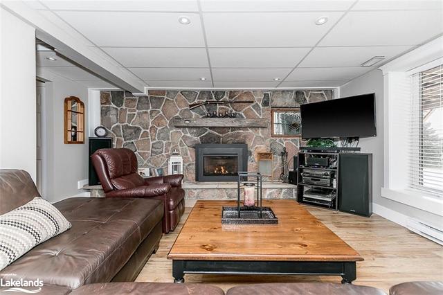 585 Deer Lake Road, House detached with 5 bedrooms, 3 bathrooms and 8 parking in Huntsville ON | Image 26