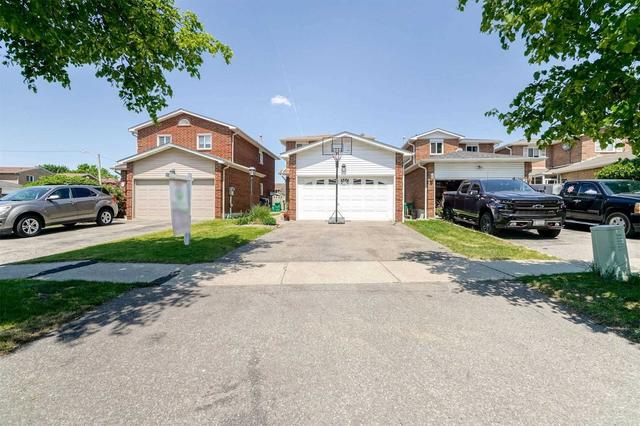 59 Ecclestone Dr, House detached with 3 bedrooms, 2 bathrooms and 4 parking in Brampton ON | Image 12