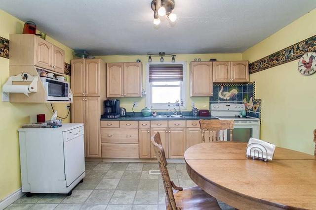 304 Clyde St, House detached with 4 bedrooms, 2 bathrooms and 6 parking in Cobourg ON | Image 24