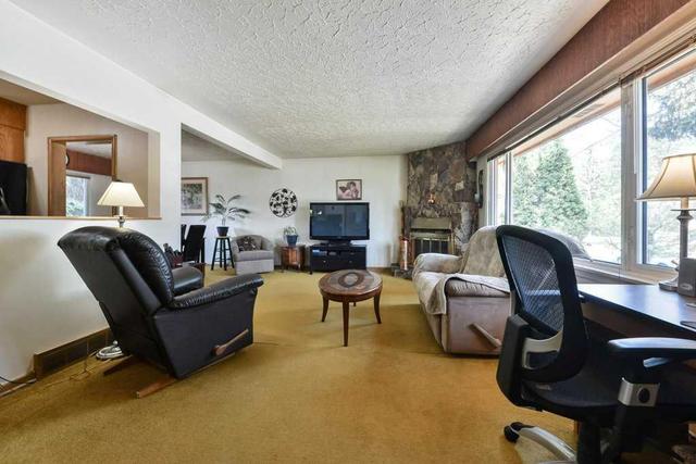 3628 Richmond Road Sw, House detached with 3 bedrooms, 1 bathrooms and 2 parking in Calgary AB | Image 6