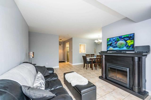 208 - 285 Enfield Pl, Condo with 2 bedrooms, 2 bathrooms and 1 parking in Mississauga ON | Image 14
