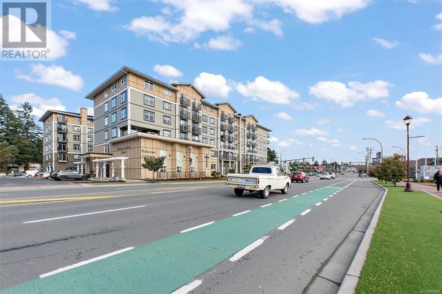 302 - 917 Avrill Rd, Condo with 1 bedrooms, 1 bathrooms and 1 parking in Langford BC | Image 20