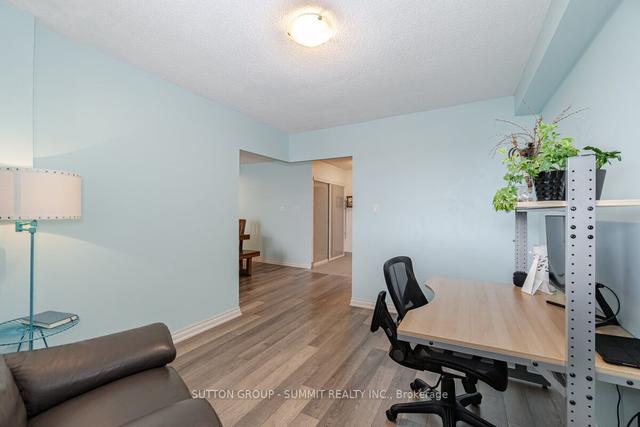 1404 - 820 Burnhamthorpe Rd, Condo with 2 bedrooms, 2 bathrooms and 2 parking in Toronto ON | Image 10