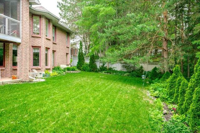 17 Hillview Dr, House detached with 2 bedrooms, 3 bathrooms and 8 parking in Kawartha Lakes ON | Image 29