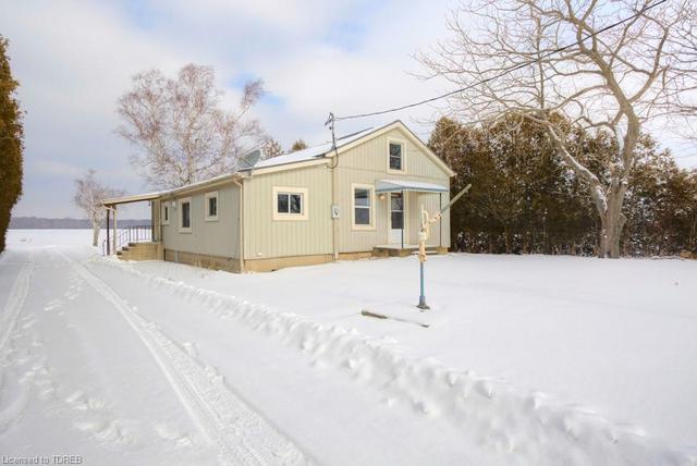 335 1st Concession Road, House detached with 3 bedrooms, 1 bathrooms and 8 parking in Norfolk County ON | Image 4