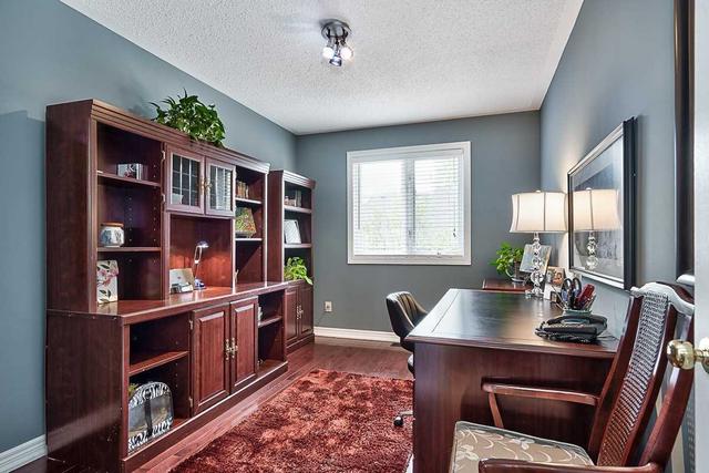 11 - 963 King Rd, Townhouse with 3 bedrooms, 3 bathrooms and 2 parking in Burlington ON | Image 9