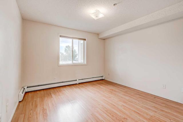 1216 - 6224 17 Avenue Se, Condo with 2 bedrooms, 2 bathrooms and 2 parking in Calgary AB | Image 22