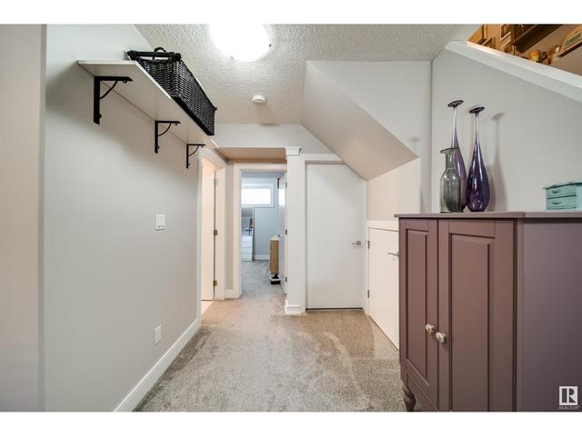 12428 113 Av Nw, House attached with 4 bedrooms, 3 bathrooms and null parking in Edmonton AB | Image 24
