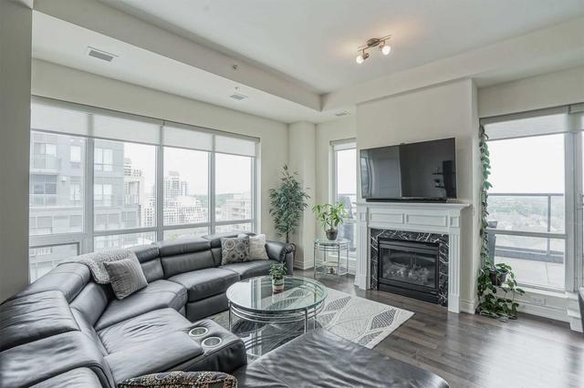 lph2a - 9088 Yonge St, Condo with 2 bedrooms, 2 bathrooms and 2 parking in Richmond Hill ON | Image 2