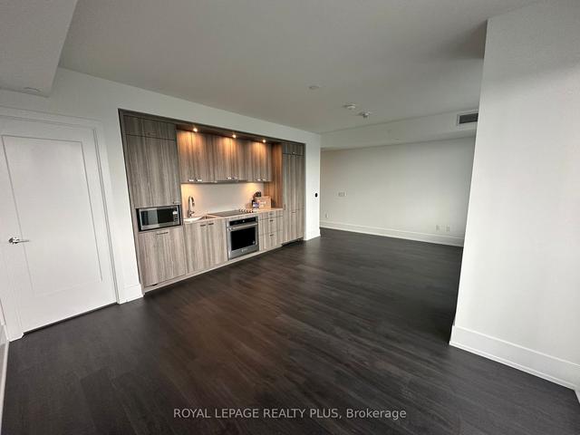 1704 - 480 Front St W, Condo with 2 bedrooms, 2 bathrooms and 0 parking in Toronto ON | Image 6
