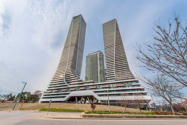 uph01-a - 30 Shore Breeze Dr, Condo with 4 bedrooms, 4 bathrooms and 3 parking in Toronto ON | Image 1