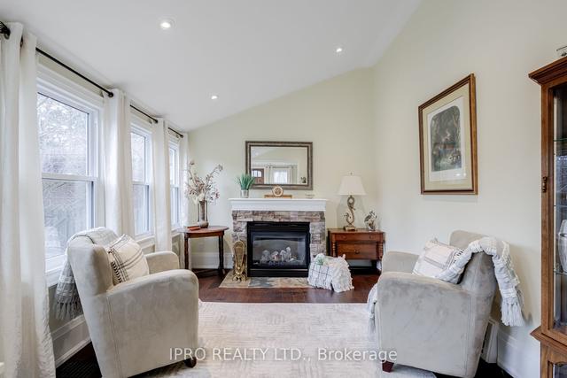 1 Parsons St, House detached with 3 bedrooms, 2 bathrooms and 2 parking in Orangeville ON | Image 9