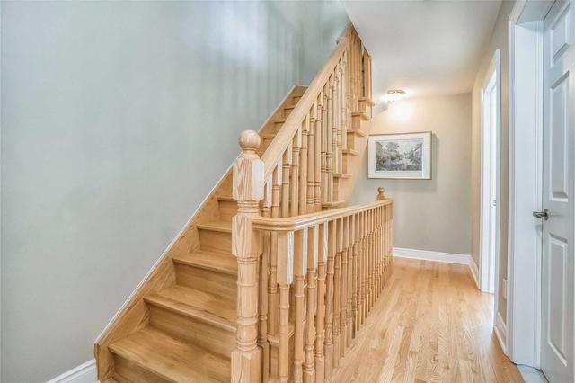 957 The Queensway, House attached with 4 bedrooms, 3 bathrooms and 2 parking in Toronto ON | Image 24