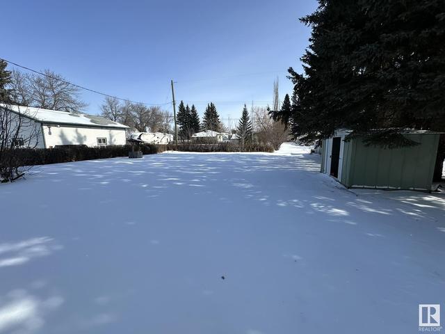 4805 52 St, House detached with 3 bedrooms, 2 bathrooms and null parking in Smoky Lake AB | Image 27