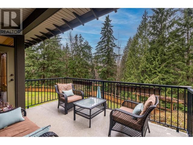 22820 Docksteader Circle, House detached with 5 bedrooms, 4 bathrooms and 5 parking in Maple Ridge BC | Image 33