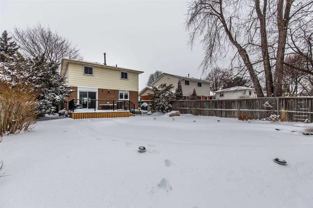 40 Culham St, House detached with 4 bedrooms, 2 bathrooms and 2 parking in Oakville ON | Image 21