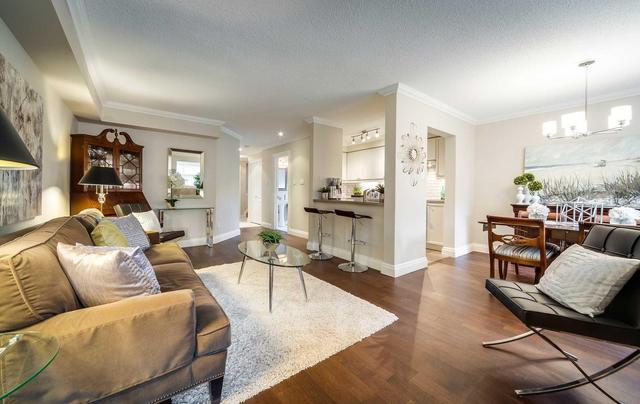 7A - 1064 Queen St W, Townhouse with 3 bedrooms, 5 bathrooms and 1 parking in Mississauga ON | Image 7