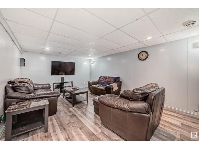 8312 181 St Nw, House detached with 4 bedrooms, 2 bathrooms and 4 parking in Edmonton AB | Image 35