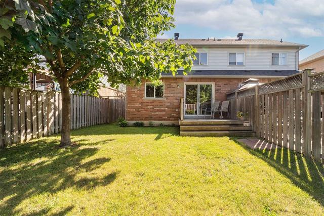 331 Pettigrew Tr, House semidetached with 3 bedrooms, 3 bathrooms and 2 parking in Milton ON | Image 31