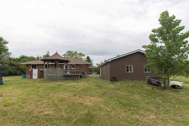 4088 Henderson Road, House detached with 3 bedrooms, 2 bathrooms and 10 parking in South Frontenac ON | Image 26