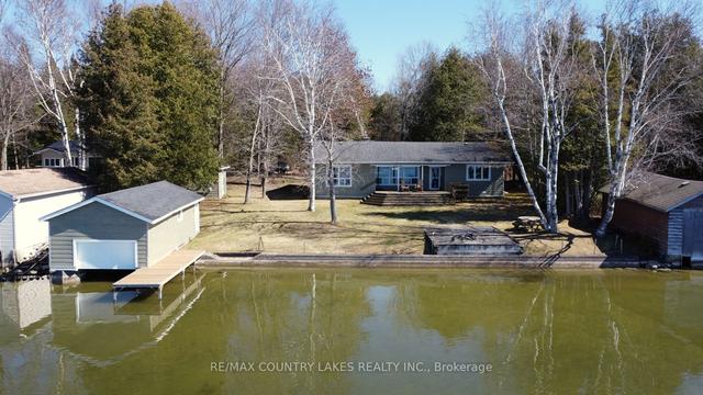 151 Mckelvey Beach Rd, House detached with 5 bedrooms, 2 bathrooms and 8 parking in Kawartha Lakes ON | Image 1