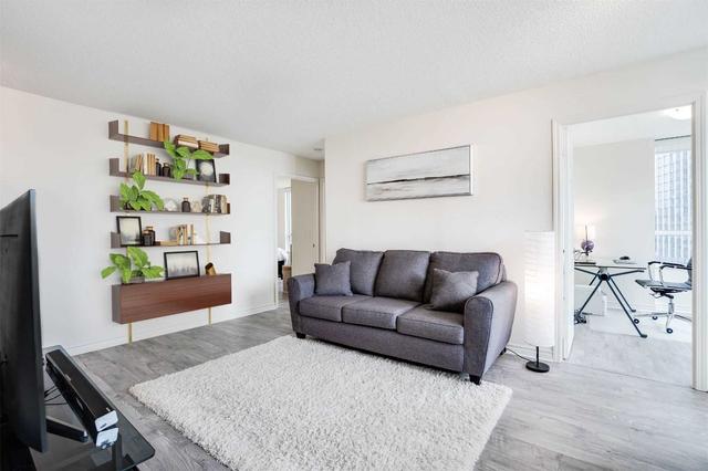 1207 - 25 Lower Simcoe St, Condo with 2 bedrooms, 2 bathrooms and 1 parking in Toronto ON | Image 19