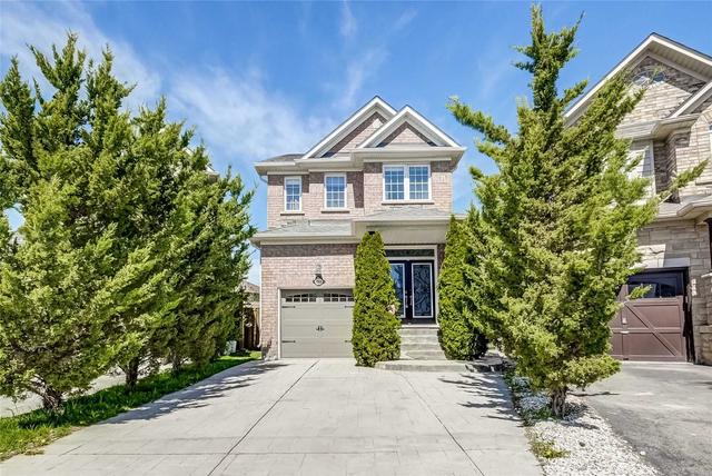 223 Venice Gate Dr, House detached with 3 bedrooms, 4 bathrooms and 4 parking in Vaughan ON | Card Image