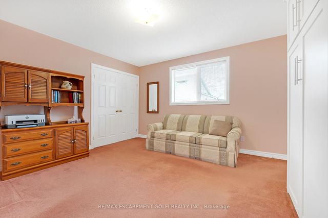 238 Alderlea Ave, House detached with 2 bedrooms, 2 bathrooms and 6 parking in Hamilton ON | Image 20