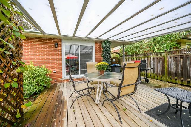 4440 Cosburn Cres, House detached with 3 bedrooms, 2 bathrooms and 3 parking in Burlington ON | Image 27