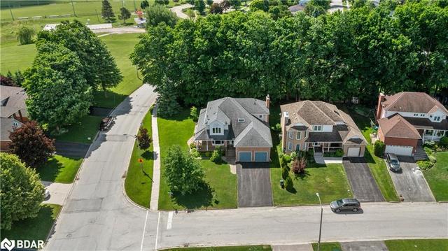 435 Olde Village Lane, House detached with 4 bedrooms, 3 bathrooms and 6 parking in Shelburne ON | Card Image