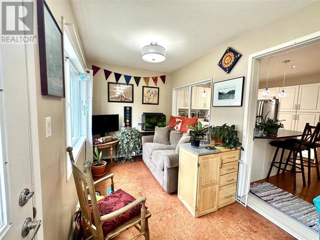 521 - 10th Avenue Unit# 1, House detached with 2 bedrooms, 2 bathrooms and 6 parking in Keremeos BC | Image 26