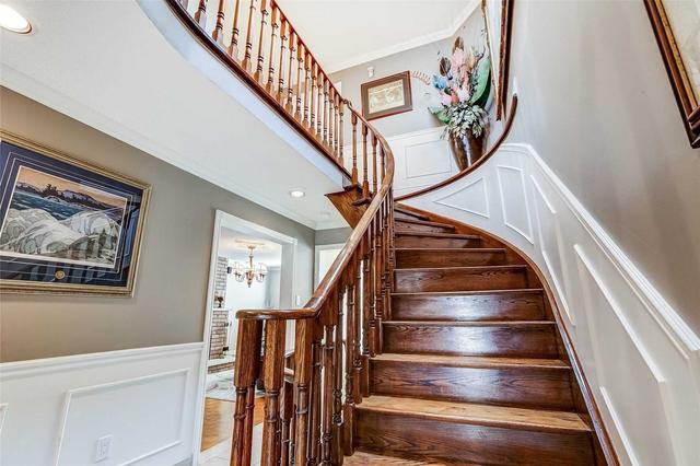 17 Mayberry Crt, House detached with 4 bedrooms, 4 bathrooms and 6 parking in Markham ON | Image 39
