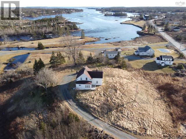 28930 Highway 7, House detached with 3 bedrooms, 2 bathrooms and null parking in Halifax NS | Image 1
