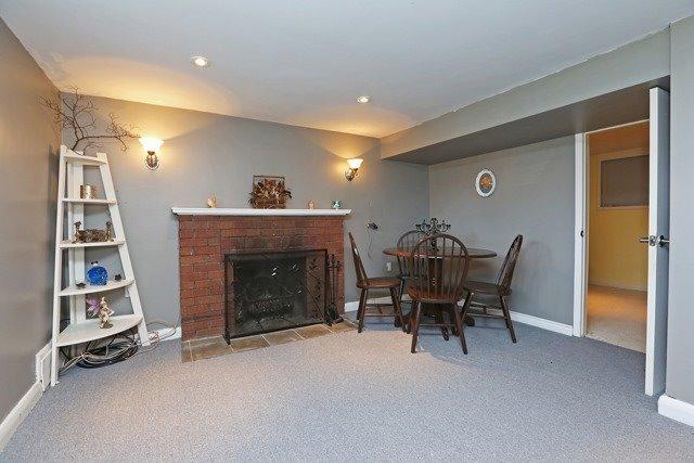 79 Haslam St, House detached with 3 bedrooms, 3 bathrooms and 2 parking in Toronto ON | Image 15