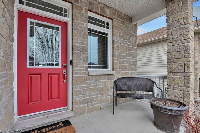 1322 Grace Avenue, House detached with 4 bedrooms, 3 bathrooms and null parking in Kingston ON | Image 23