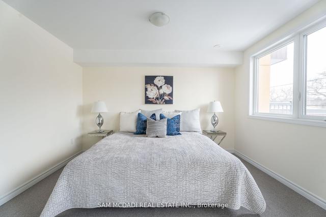 5a Clintwood Gate, Townhouse with 3 bedrooms, 4 bathrooms and 1 parking in Toronto ON | Image 7